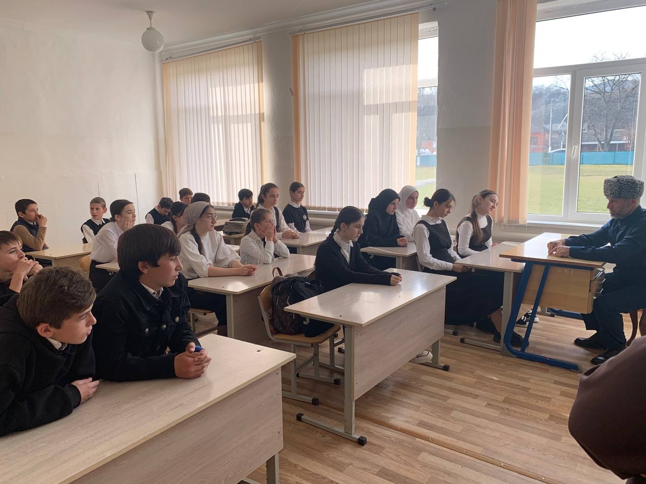Сегодня, 14 ноября 2024 года в ГБОУ «ООШ с.п. Галашки» состоялась лекция  по профилактике экстремизма и терроризма «Мы против!!!»..